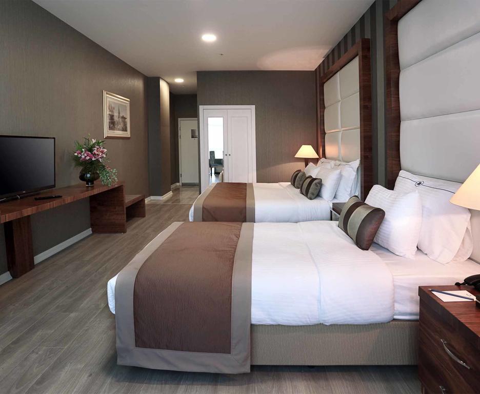Manesol Fuar Hotel Istanbul Exterior photo